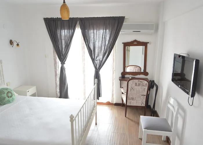 Parva Port 알라카티