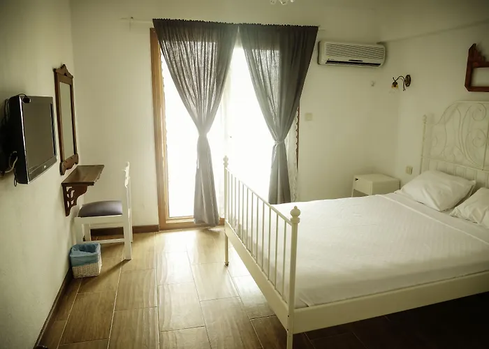 Parva Port 홈스테이 알라카티